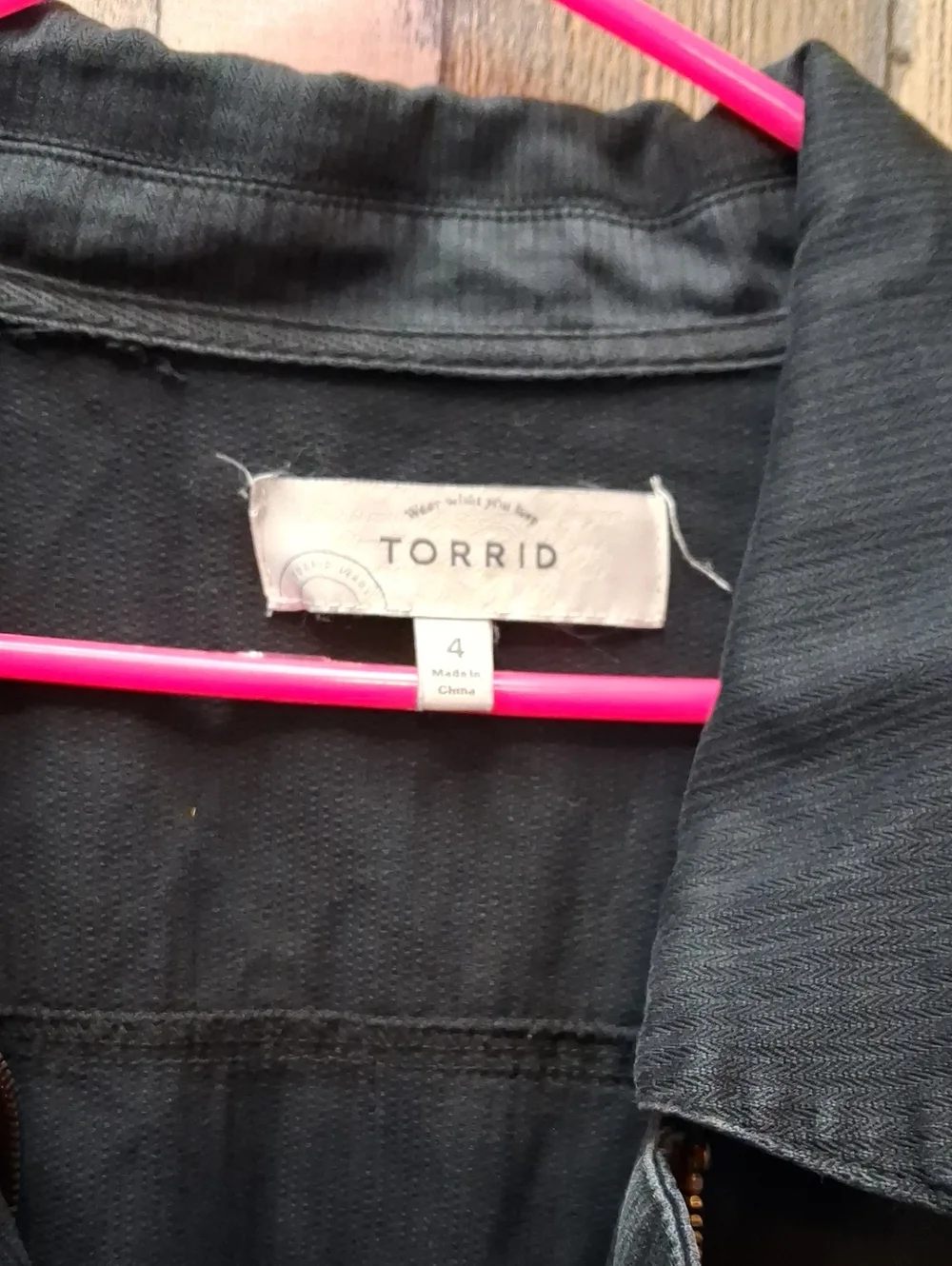 TORRID Washed Black Utility Jacket with Sleeve Bead Plus size Size 4 4x Coat - Picture 4 of 6